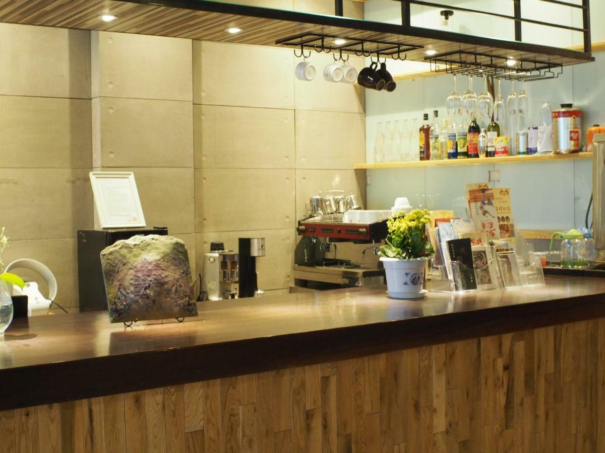 Right Here Hotel Dunhuang Exterior foto