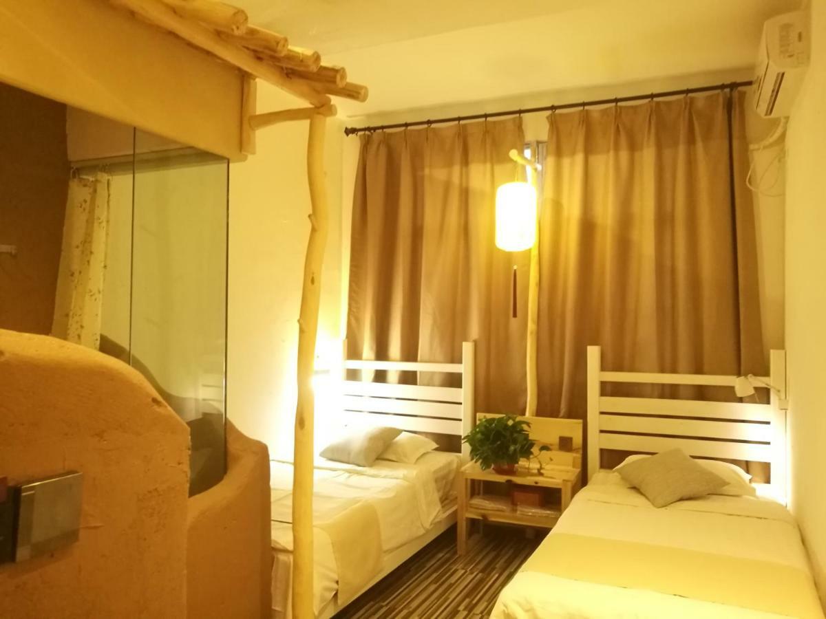 Right Here Hotel Dunhuang Exterior foto