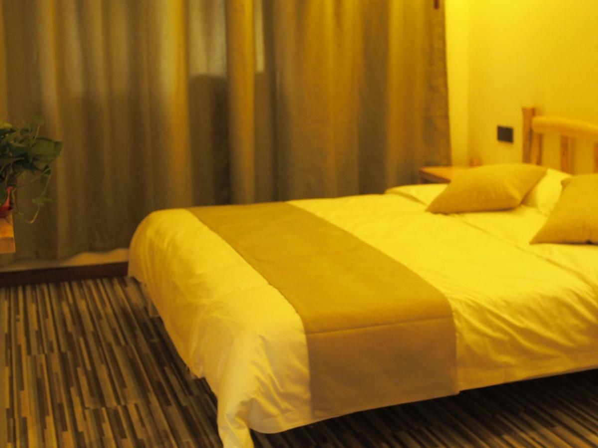 Right Here Hotel Dunhuang Exterior foto