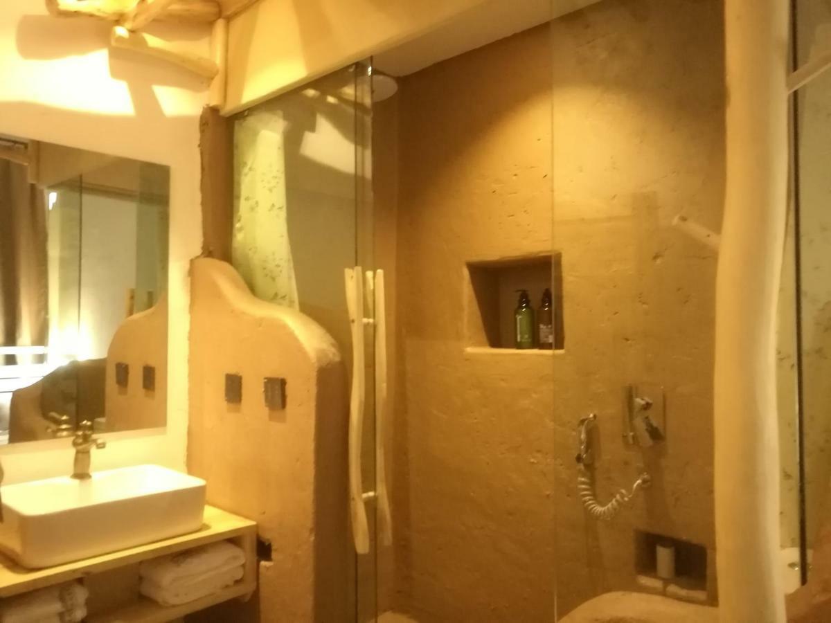 Right Here Hotel Dunhuang Exterior foto